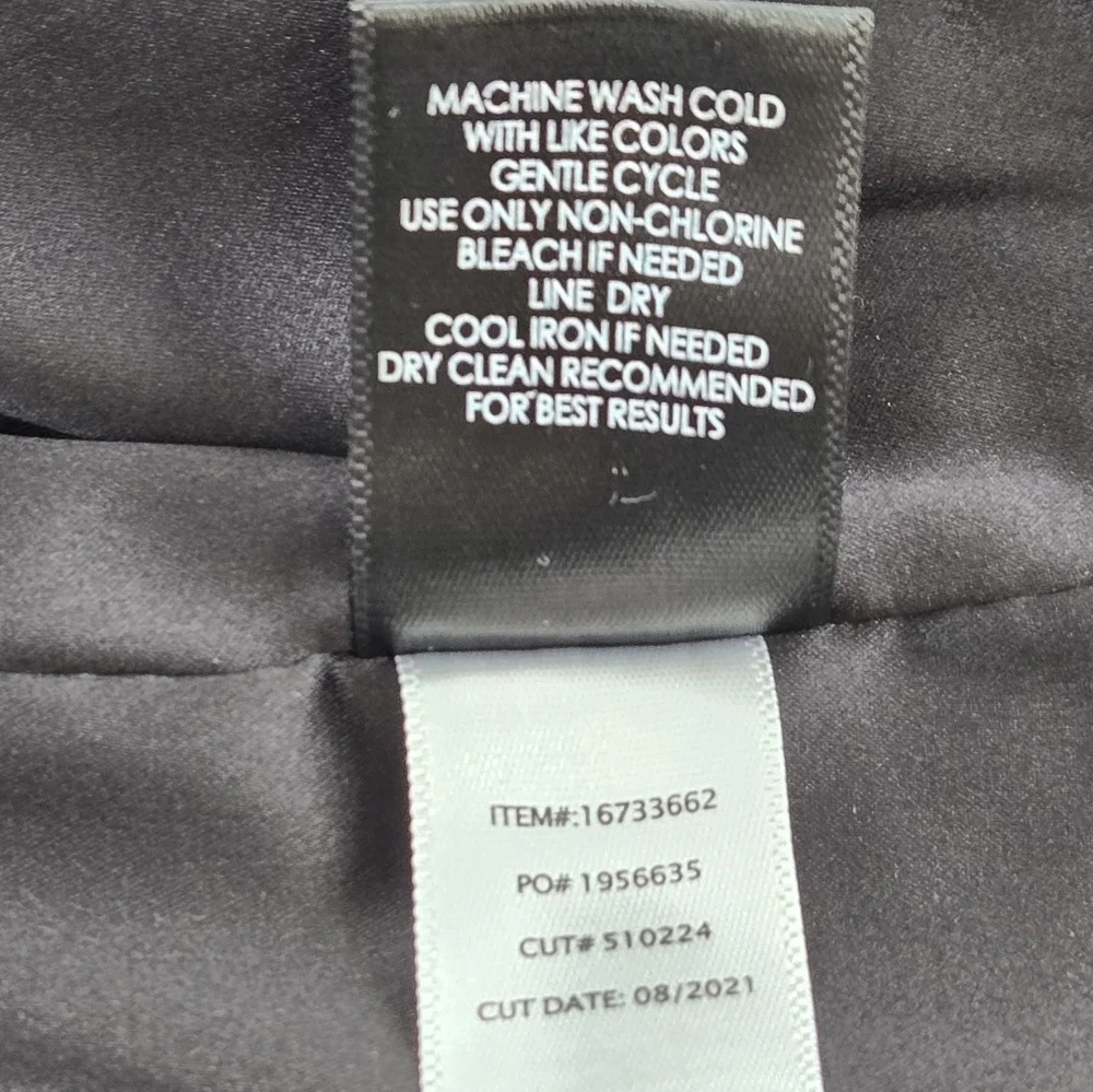TORRID Corporate Baddie Black Blazer one Button Closure Size 3 - Picture 7 of 10